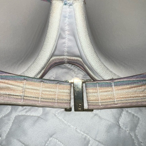 Victoria’s Secret strapless swim top - Picture 6 of 6